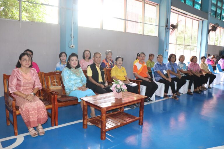 โครงการอบรมสุขาภิบาลอาหารในโรงเรียน ชุมชนย่อย 1-12 เทศบาลเมืองพนัสนิคม ประจำปีงบประมาณ 2568