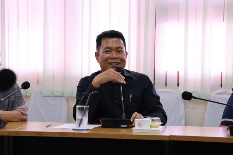 ประชุมชี้แจงข้อมูลการทำสัญญาจ้างงานคนพิการ
